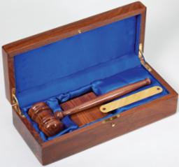 Walnut Piano Finish Gavel Gift Box Set